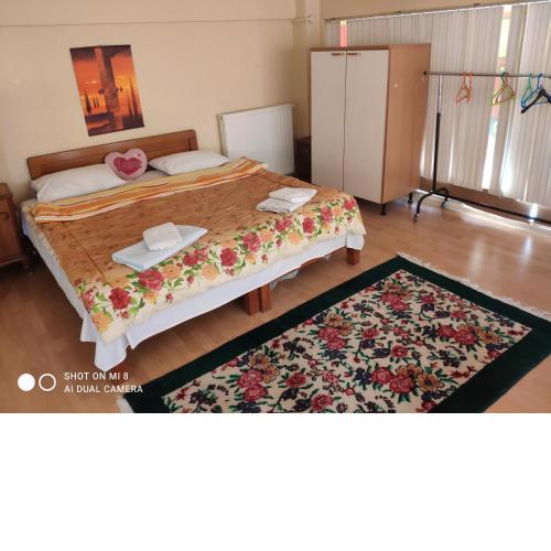SMALL APARTMENT IN THE CITY OF CHANIA