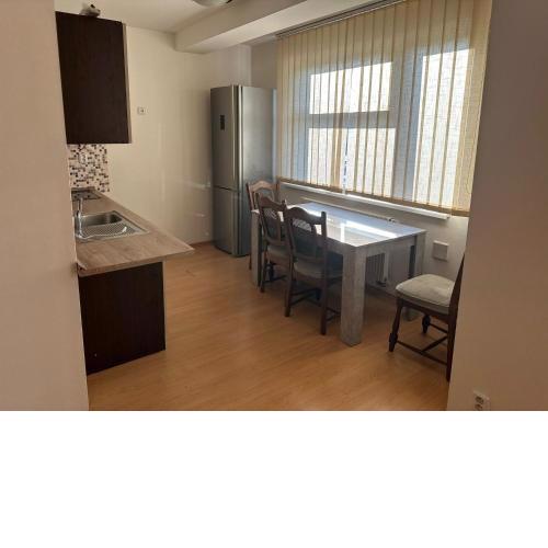 small flat, great location