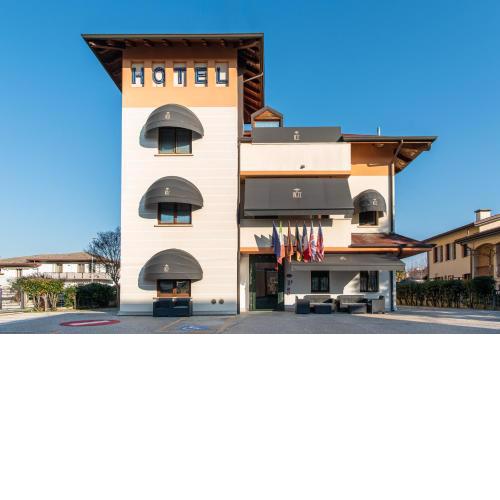 Small Hotel Royal HOTEL RC12