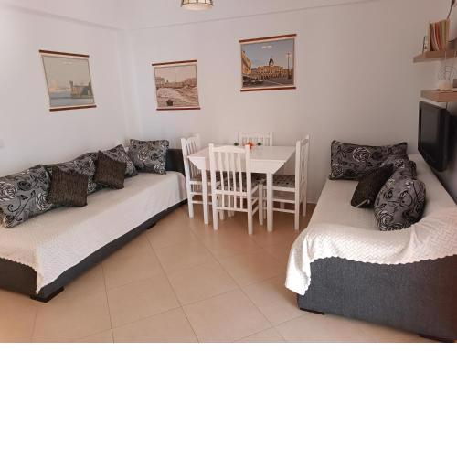 Smartly priced apartment near the beach