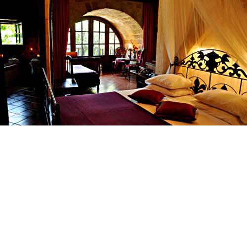 S.Nikolis' Historic Boutique Hotel