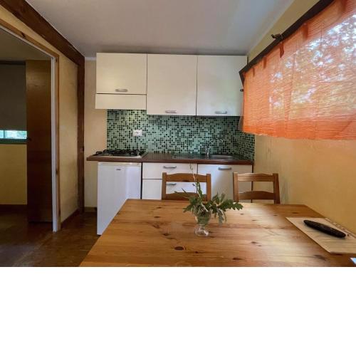 Snug mobile home in Toscana with garden