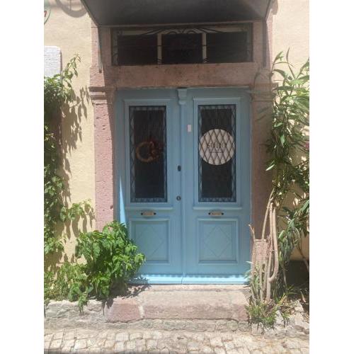 Soho Ayvalık (Tarihi Gülsün Hanım konağı)