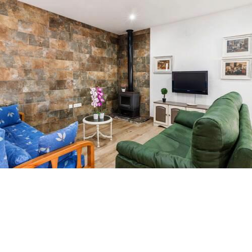 Solo FAMILIA-PAREJAS-Chimenea-Wifi-acogedor-2