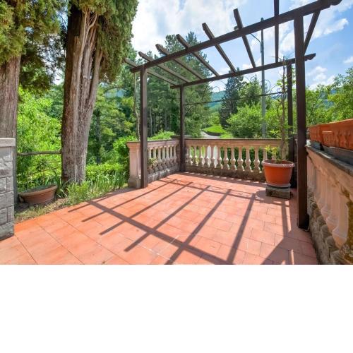 Soothing villa in Fivizzano with a private garden