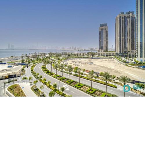 Sophisticated Two Bedroom Apartment in Dubai Creek
