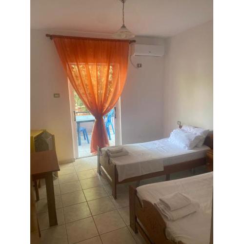 Sotiri Rooms