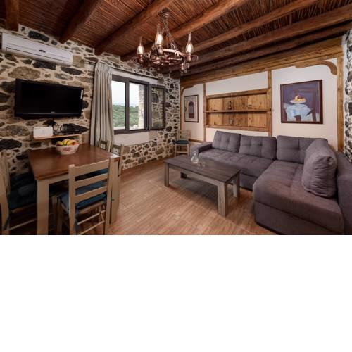 Sotos Apartment