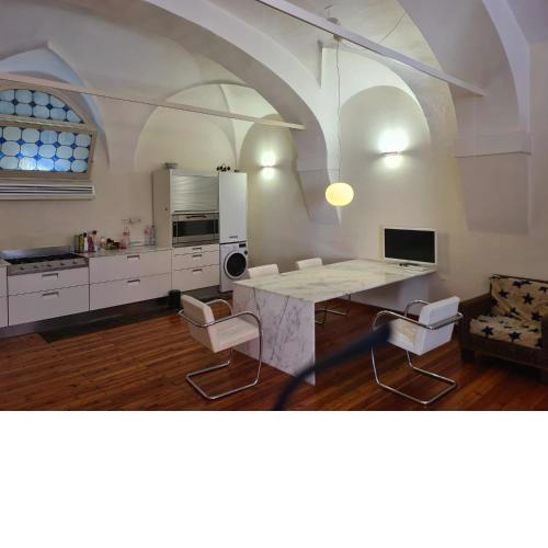 Sotto le torri