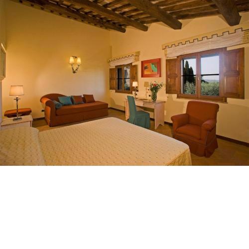 Sovana Hotel & Resort