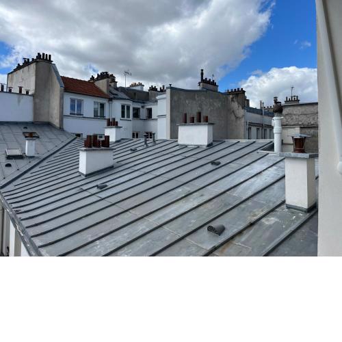 Space, light, 2 bedroom appt Marais