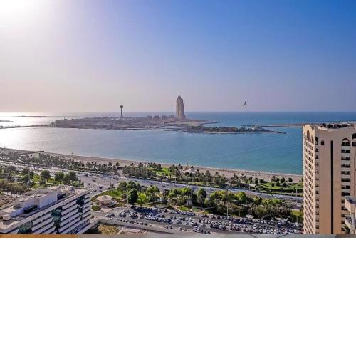 SPACIOUS 3 Bedroom Apartment (Sea View)