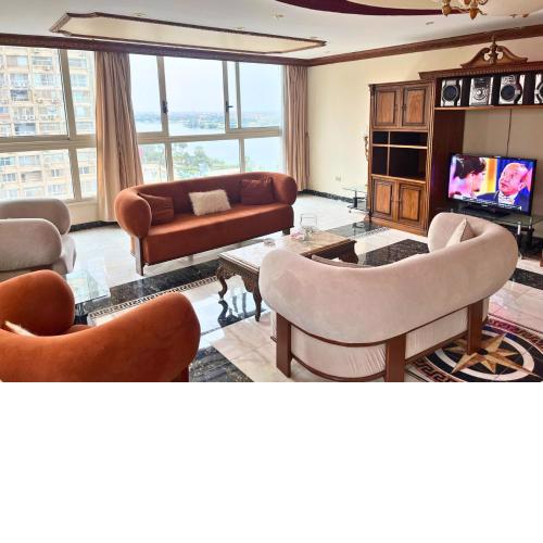 Spacious 4BR Home - Comfort & Elegance in Cairo