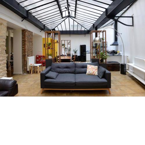 Spacious and bright apartment in Paris