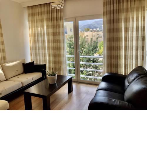 Spacious and Comfortable Central Kyrenia Flat