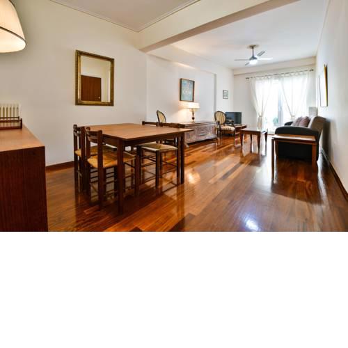 SPACIOUS AND IMMACULATE APARTMENT IN KOUKAKI