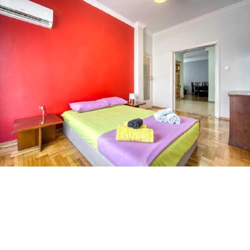 Spacious Apartment in the heart of Athens