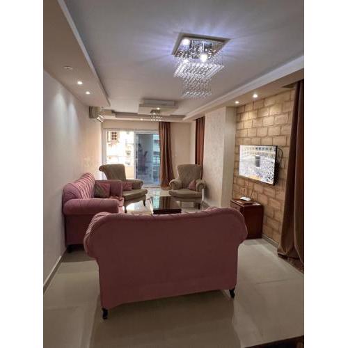 Spacious apartment with breathtaking sea view