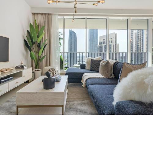 Spacious Apt With Incredible Canal and Park Views