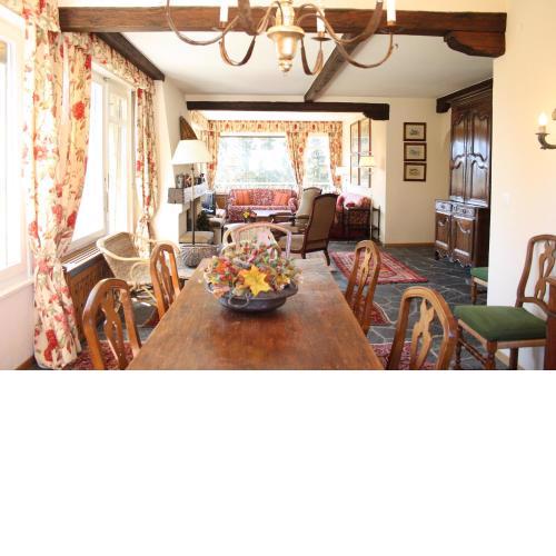 Spacious & Cozy, Europe