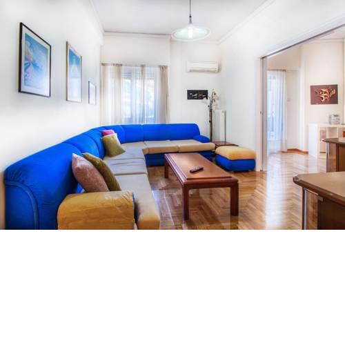 Spacious flat near Ampelokipoi metro station