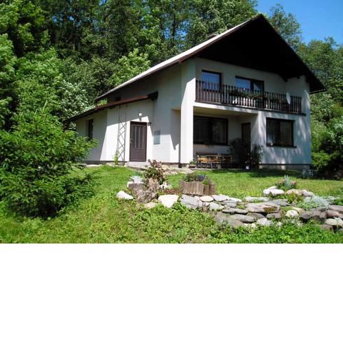 Spacious house at the gate of Giant Mountains