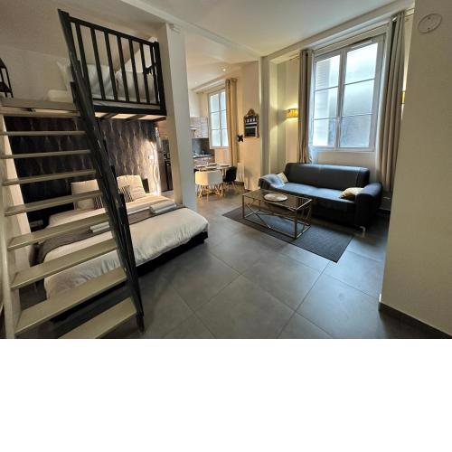 Spacious LOFT near JARDIN du LUXEMBOURG