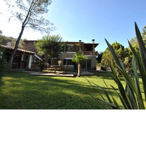 Spacious Mansion in Alaro Balearic Islands, with swimming pool