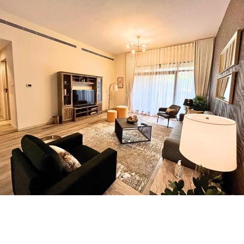Spacious Modern 2BR in The Greens Community