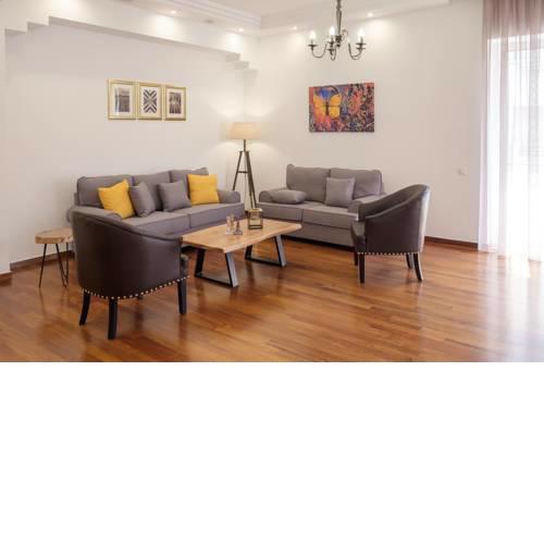 Spacious, modern 3BD Apartment in Kolonaki Square