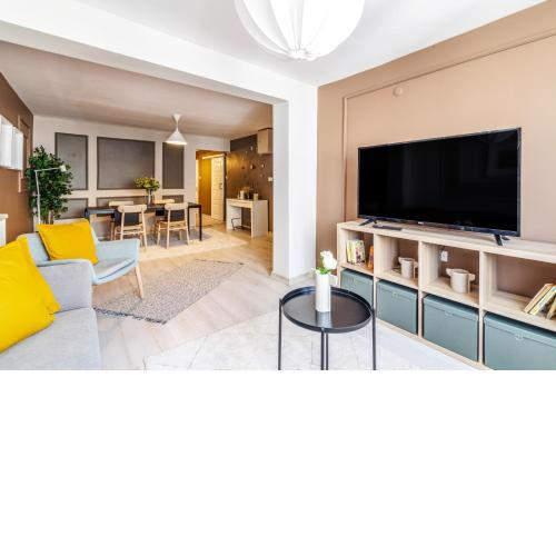 Spacious Oasis in Beyoglu Steps from Galataport
