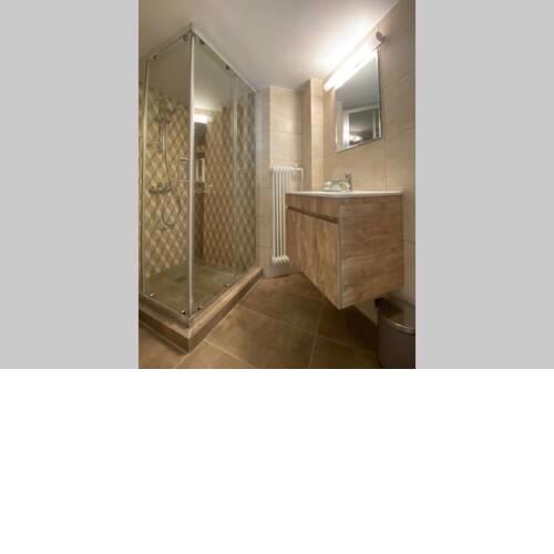 Spacious Stylish suite in centre for an Athens Getaway