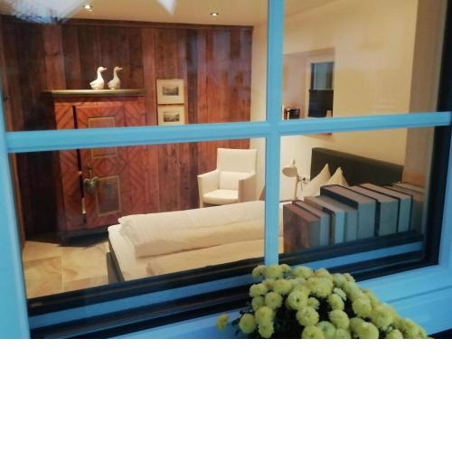 Spacious top floor suite in Mariapfarr with Sauna