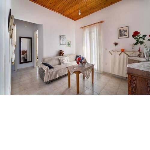 Spacious traditional residence, fully equiped