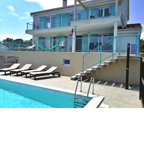 Spacious Villa in Labin with Swimming Pool
