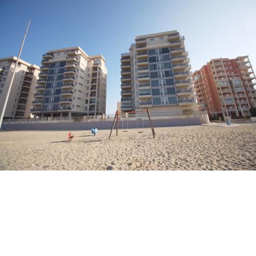 Spanish Connection - La Manga Beach Club