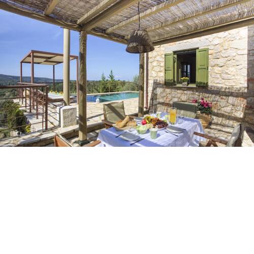 Spanochori Villa Sleeps 6 with Pool and Air Con