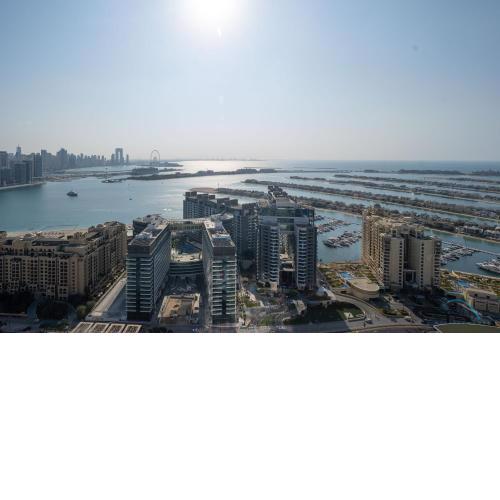 Spectacular 1BR at The Palm Tower Palm Jumeirah by Deluxe Holiday Homes