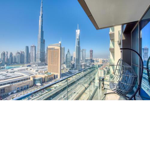 Spectacular Burj Khalifa and Fountain Views on 32nd floor