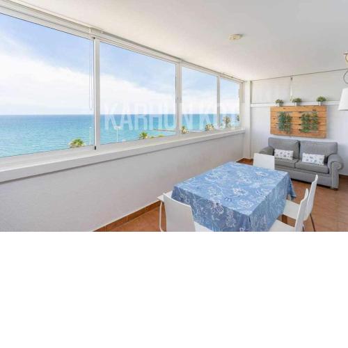 Spectacular sea views from the apartment Karhun Koti Rentals