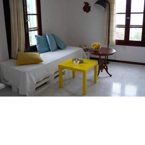 Spetses town sunny studio
