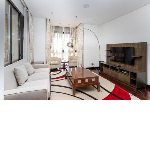 Splendid 2 Bedroom Apartment at Royal Amwaj, Palm Jumeirah by Deluxe Holiday Homes
