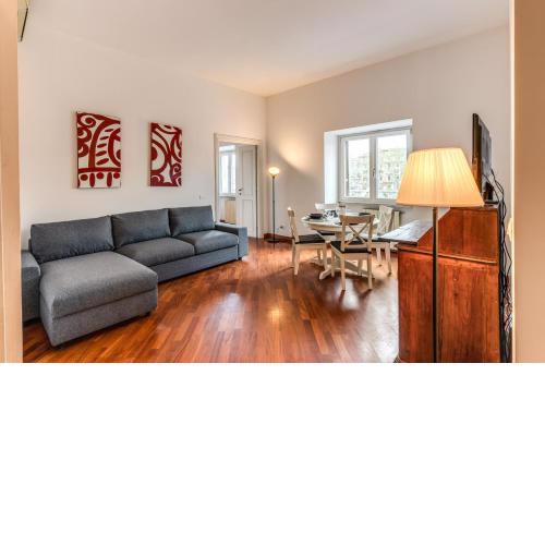 Splendid Flat on the Tiber