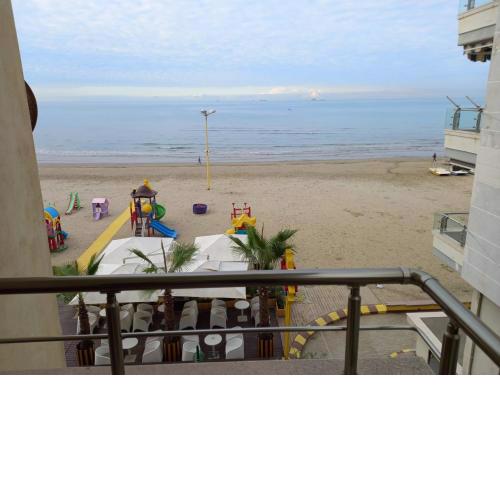 Splendid sea view apartment