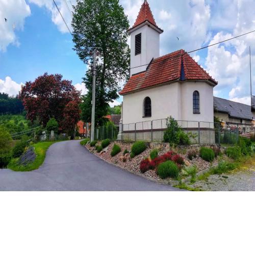 Splendid villa in Bý ovec