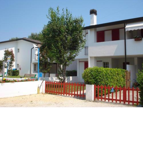 Splendid villa near the sea Pool and A C