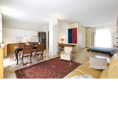 Splendido e luminoso appartamento con terrazzo