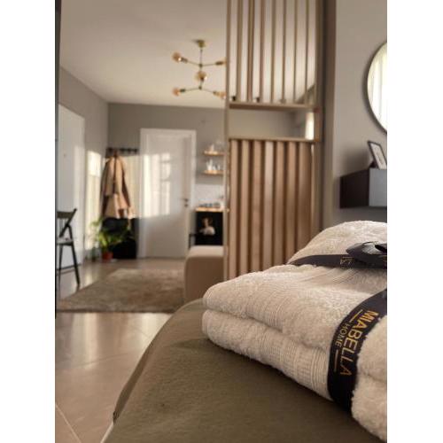 Square INN Modern Studio City Center