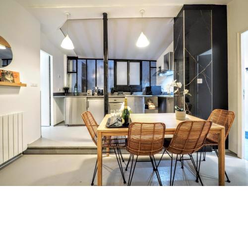 St Germain Sartre ChicSuites