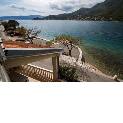 St. Lawrence Apartments With Sea View